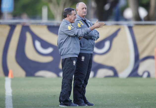 Scolari y su colaborador, Parreira