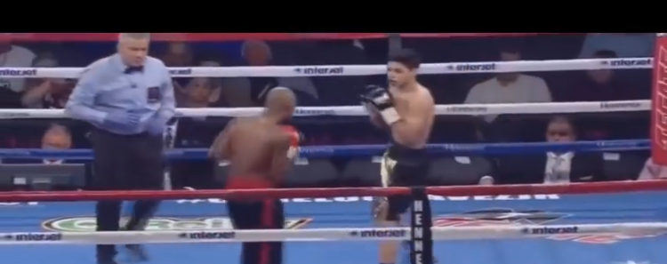 PUÑO AMERICANO UPPERCUT MAX 